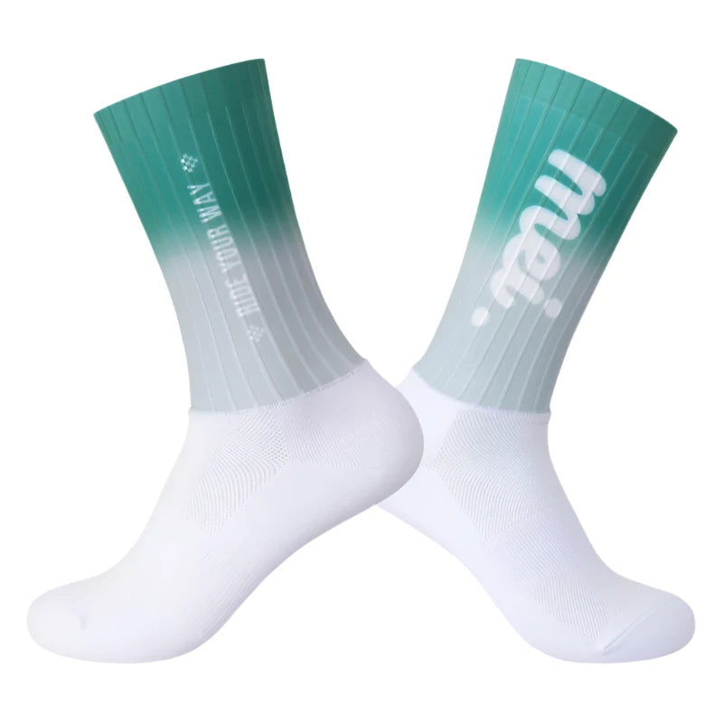 ALL NEW Mei Aero Socks Edition.